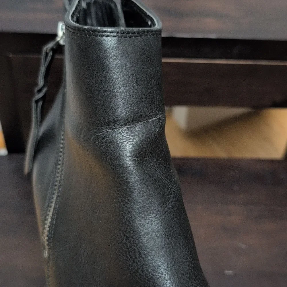 American Rag AR Baxter Black Booties Side Zip Block Heel Faux Leather Size 9.5